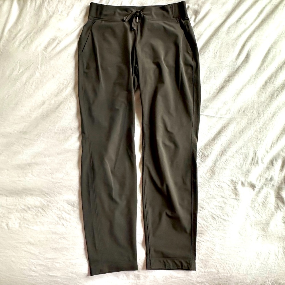 Athleta Stride midtown pants